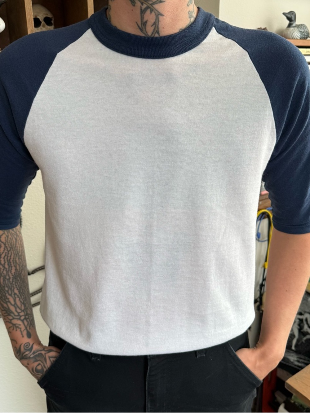 Vintage 2000s Navy and White Baseball Tee Soffe ~ Size Small